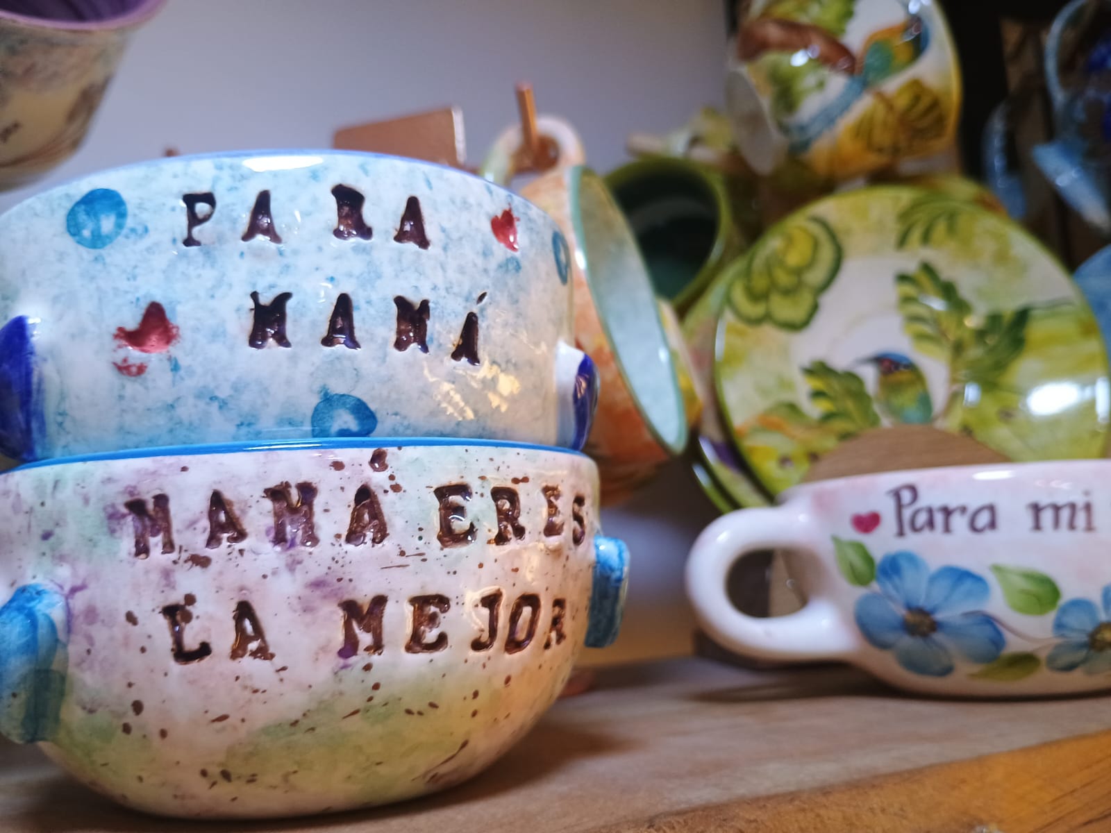 Ceramicas colombianas artesanales Carmen de viboral pintadas a mano